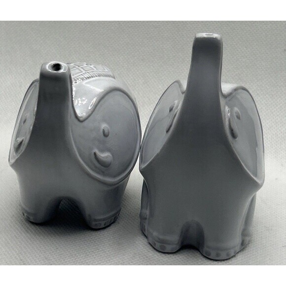 Brand New Without Box Ceramic Jonathan Adler Elephant Salt & Pepper Shakers Art - Picture 4 of 8